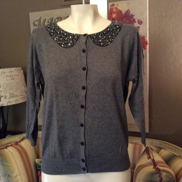 LOFT Sweaters - Ann Taylor Loft Gray Bead Collar Cardigan Sweater